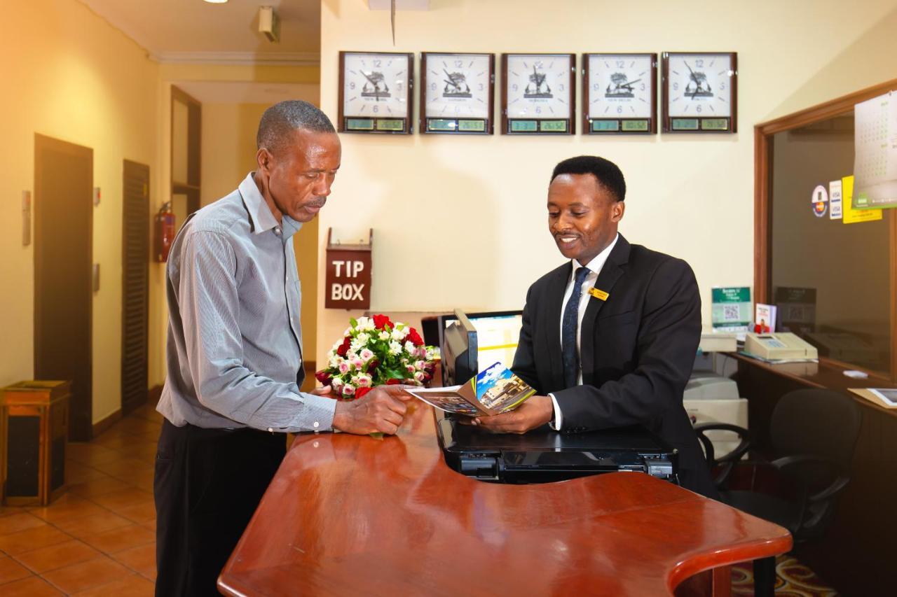 New Safari Hotel Arusha Eksteriør bilde